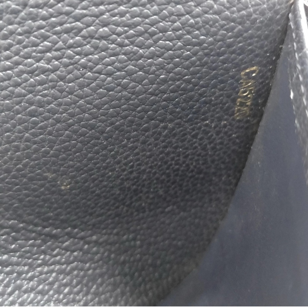 Louis Vuitton Black Leather Wallet Sleek Design - Picture 8 of 10